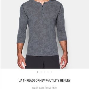 Under Armour UA 3/4 Sleeve Henley - Small